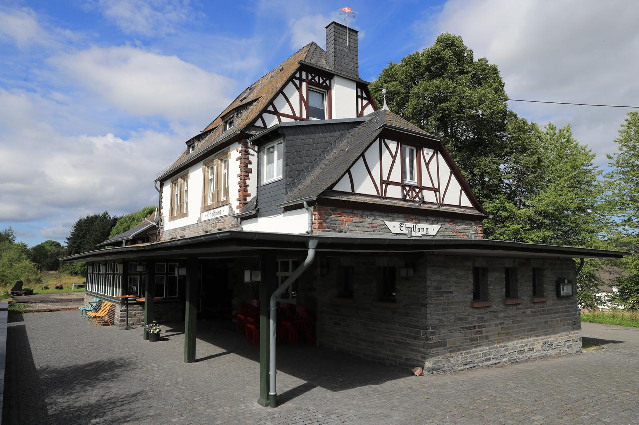 Bahnhof Thalfang Hotell Exteriör bild